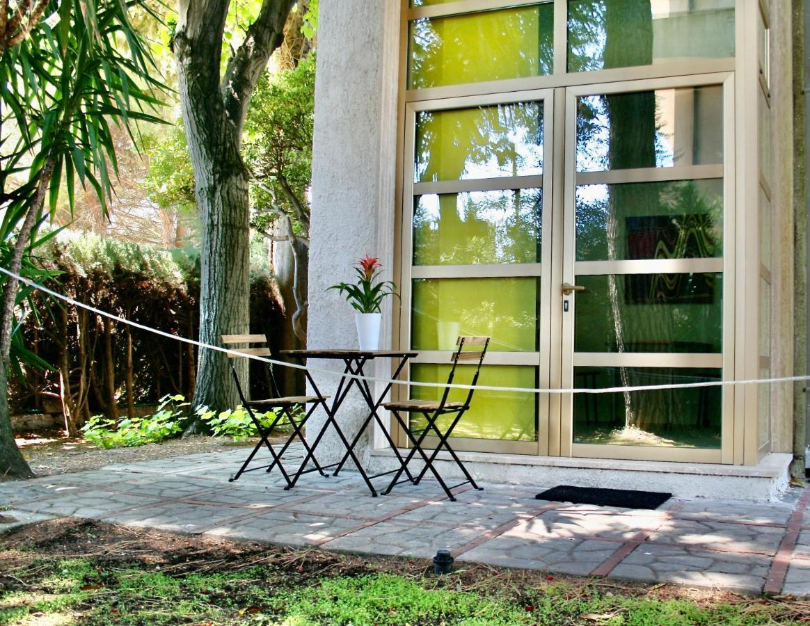 Buenretirope - Confortevoli Appartamentini Con Giardino Pescara Kültér fotó