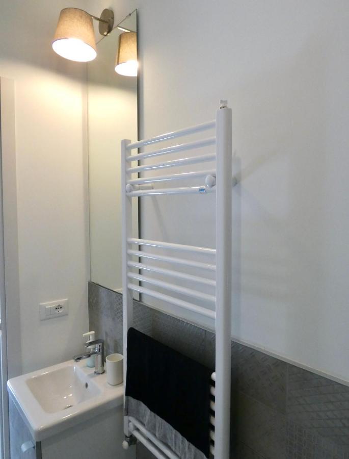 Buenretirope - Confortevoli Appartamentini Con Giardino Pescara Kültér fotó