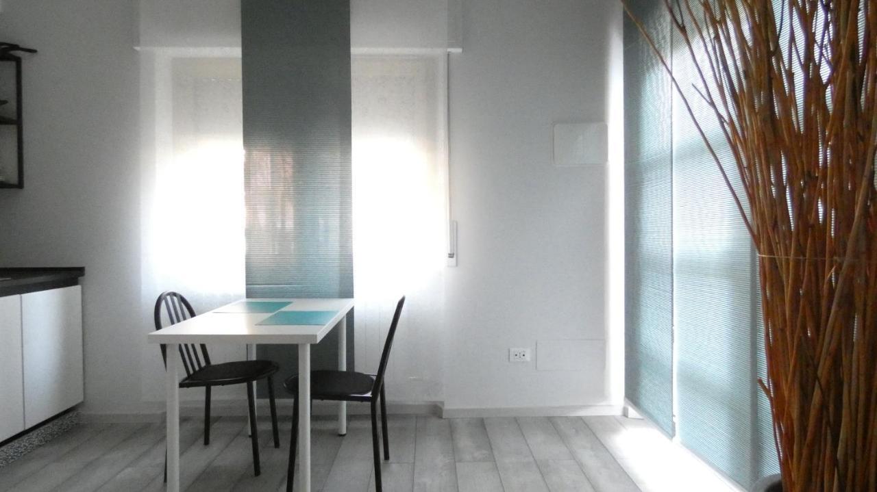 Buenretirope - Confortevoli Appartamentini Con Giardino Pescara Kültér fotó