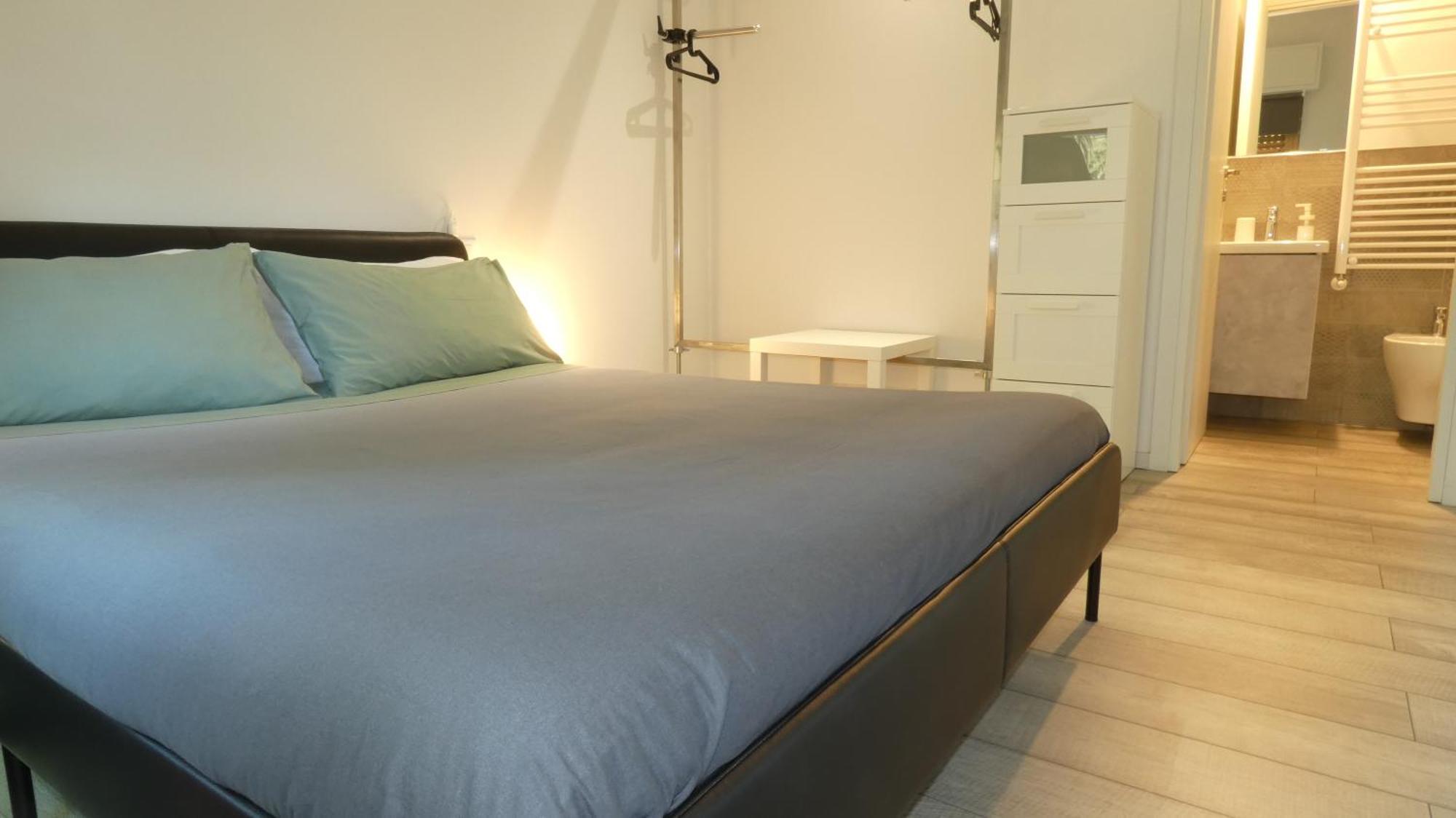 Buenretirope - Confortevoli Appartamentini Con Giardino Pescara Kültér fotó